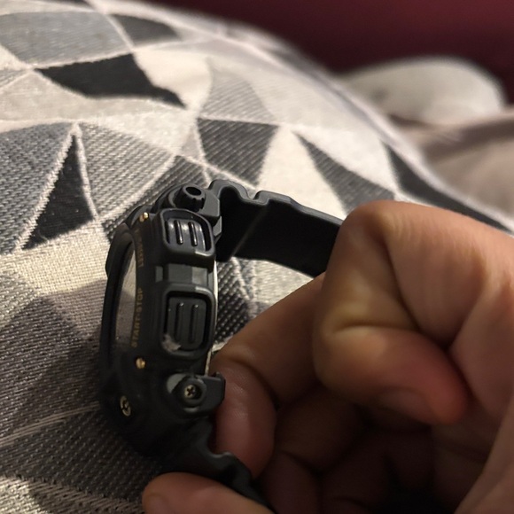 G-Shock Black and Gold Digital Smartwatch - Picture 3 of 3